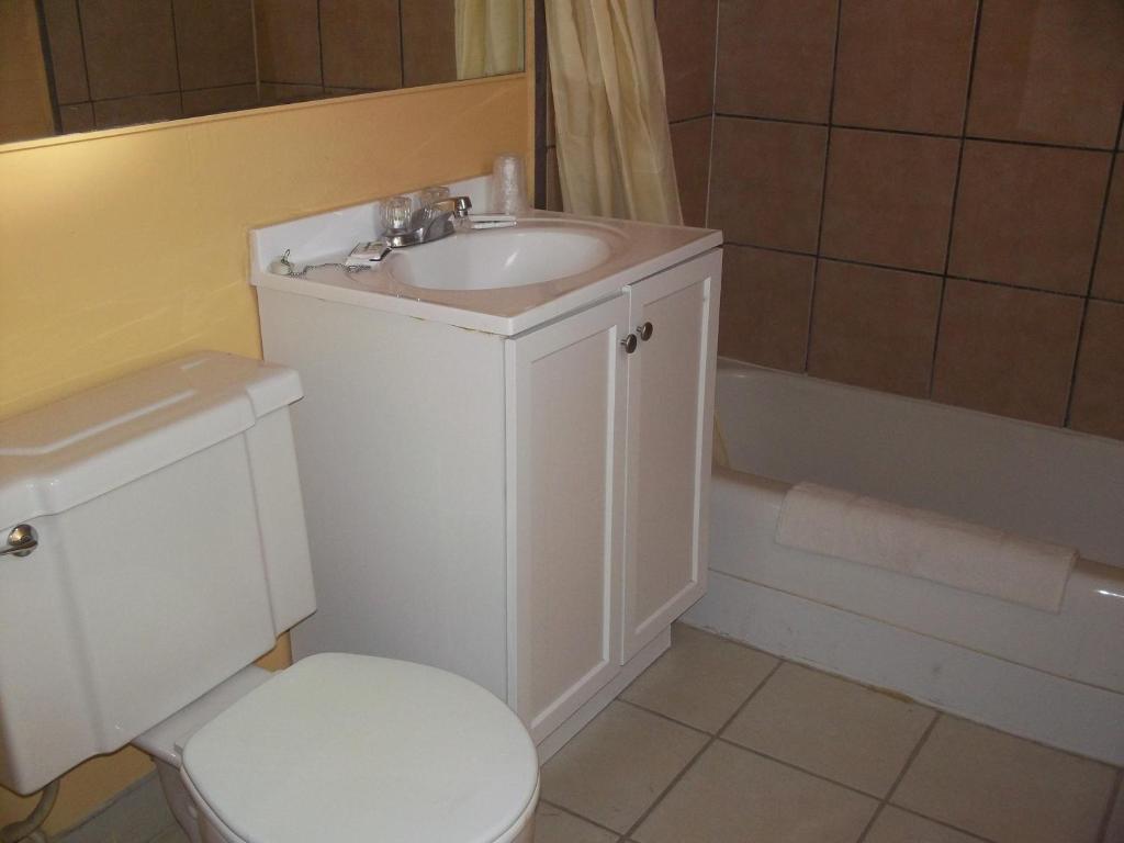 Travel Inn Flagstaff フラッグスタッフ 部屋 写真